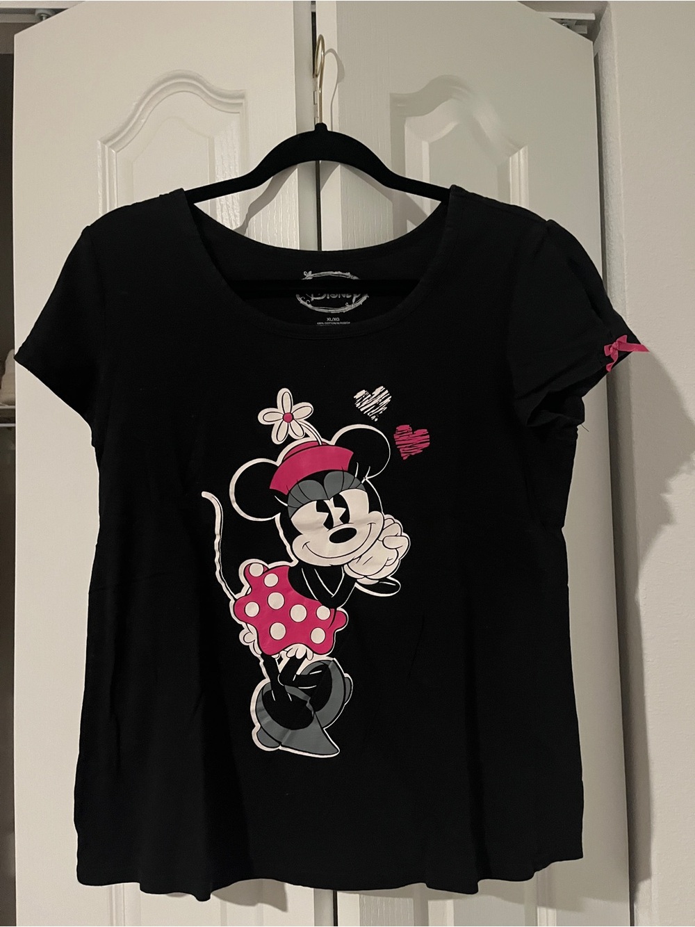 Minnie Mouse Graphic Tee with Pink accents